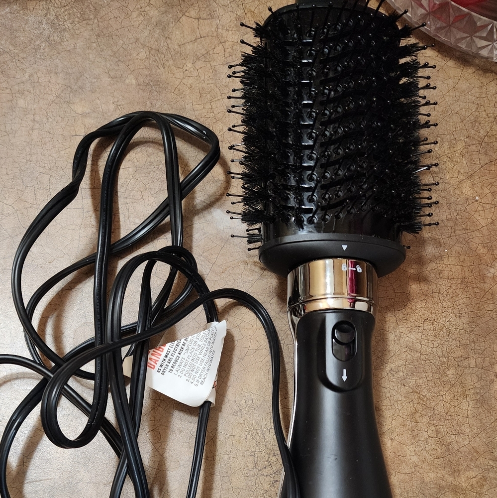 Black Professional Hair Dryer Brush
